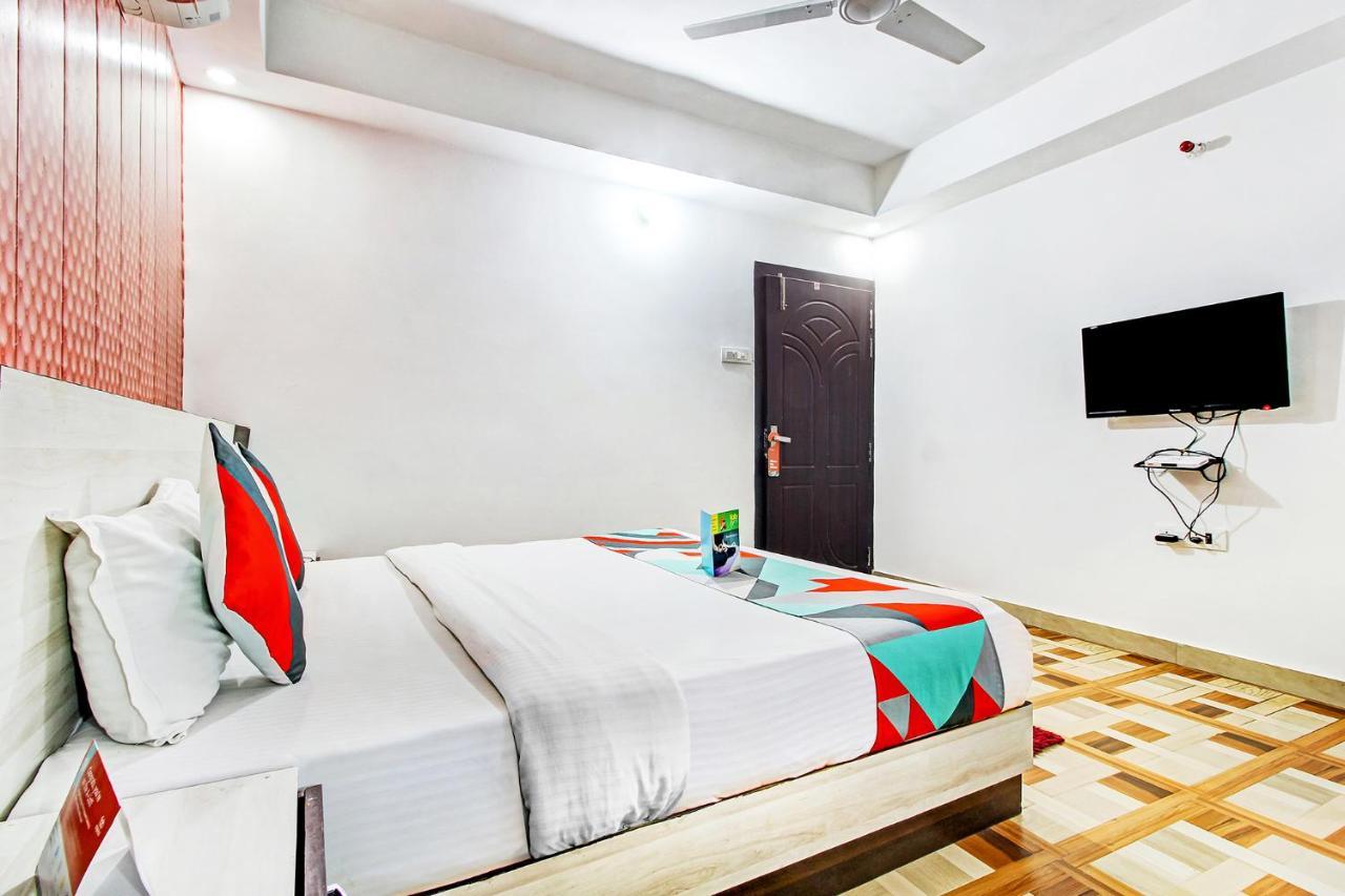 Hotel Fabexpress Grand Almada Bijnaur Exteriér fotografie