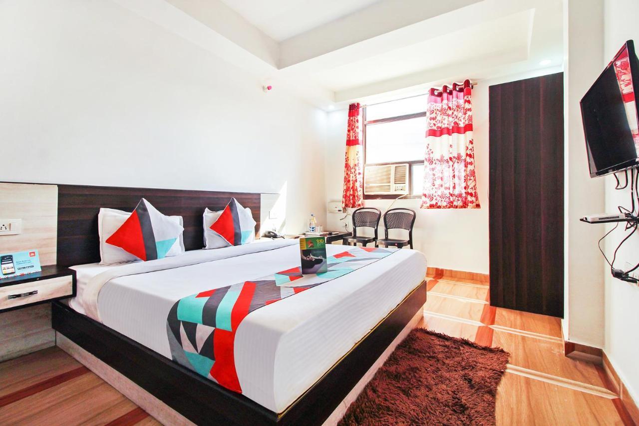 Hotel Fabexpress Grand Almada Bijnaur Exteriér fotografie